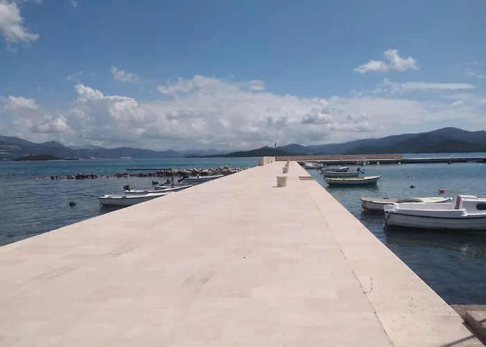 Frano Appartamento Drače